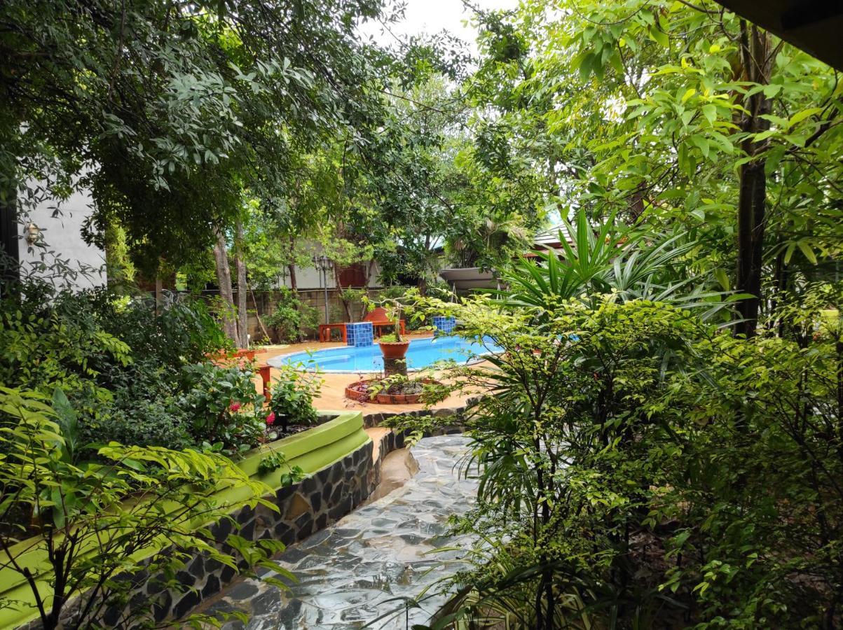 Foresto Sukhothai Guesthome Room photo