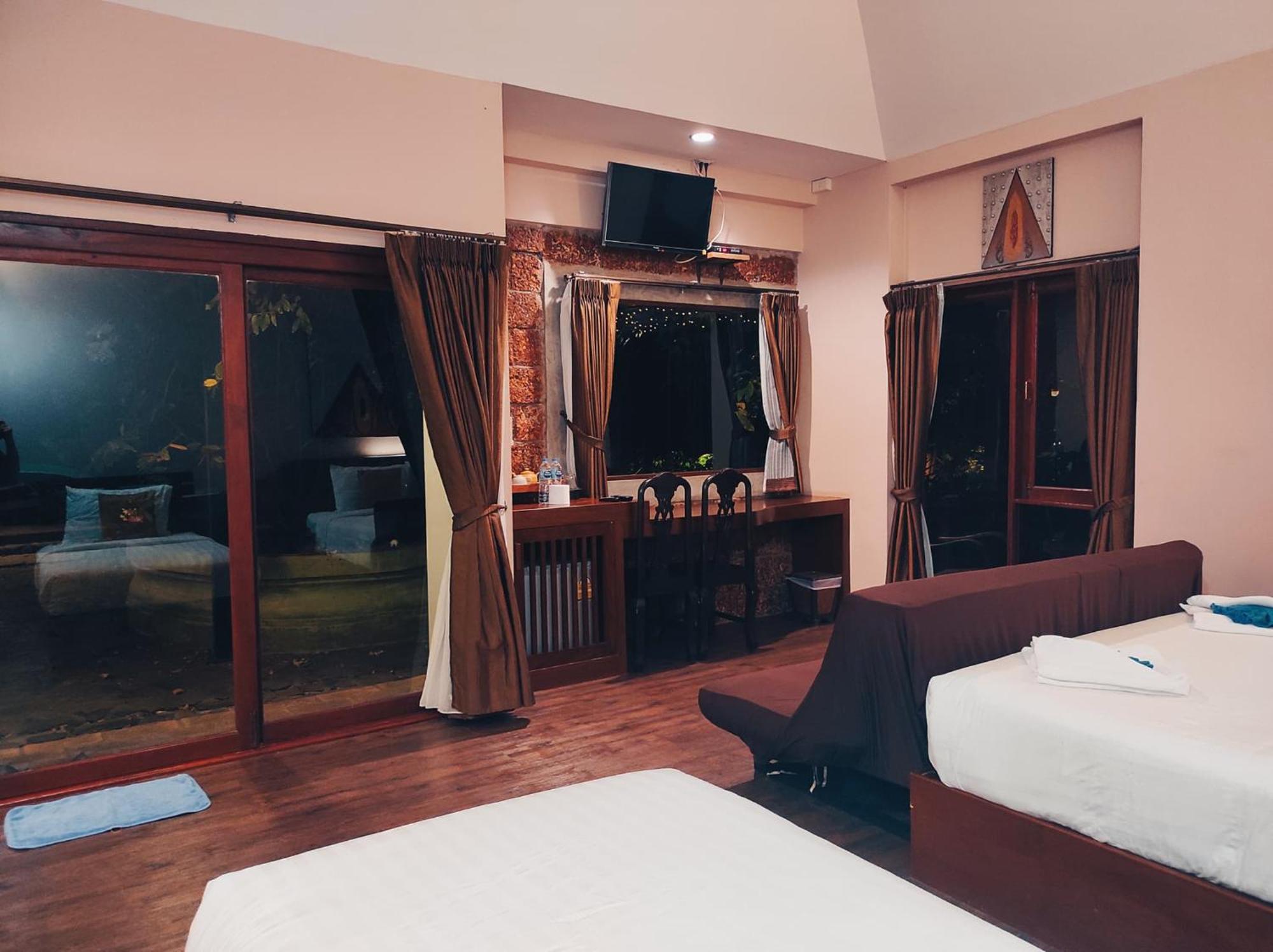Foresto Sukhothai Guesthome Exterior photo